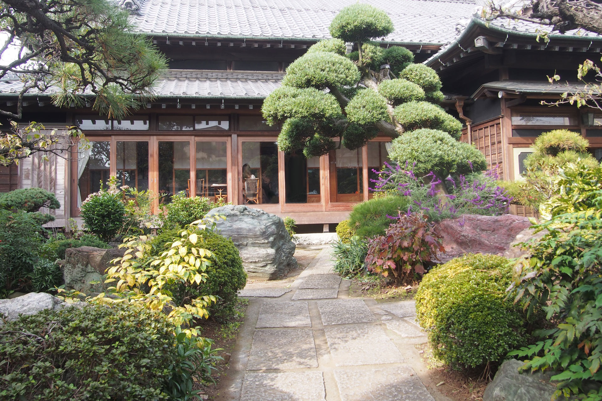 お花茶屋 森谷邸
