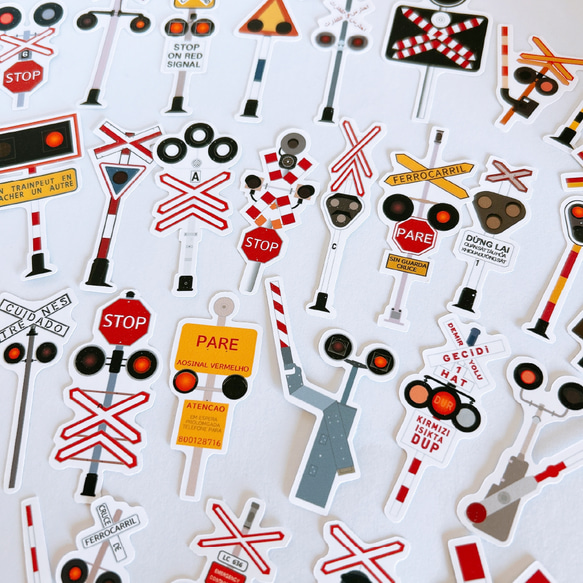 踏切の世界』chokky著 天夢人１９８０円 :