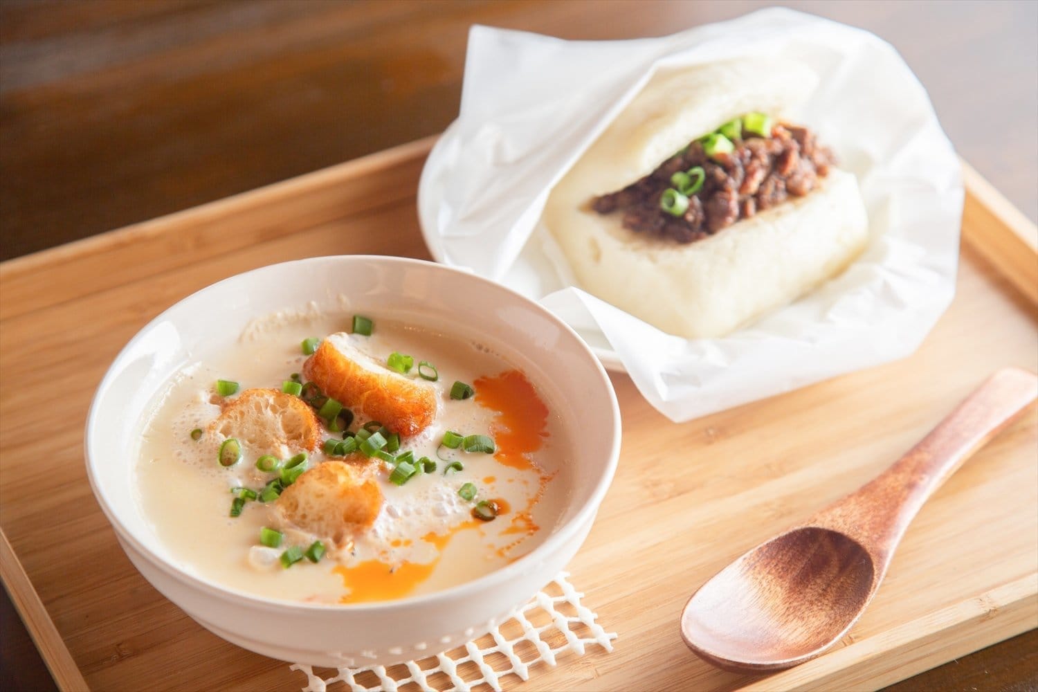 鹹豆漿シェントウジャン