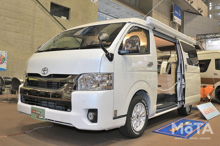 トヨタ「ハイエース」の人気の秘訣は？ 半世紀にも及ぶ歴史を振り返るくるまのニュース