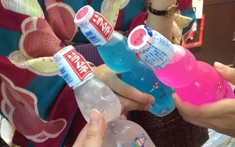 浅草 仲見世通り周辺で！ 絶対食べたいグルメ＆おやつ17選るるぶ&more