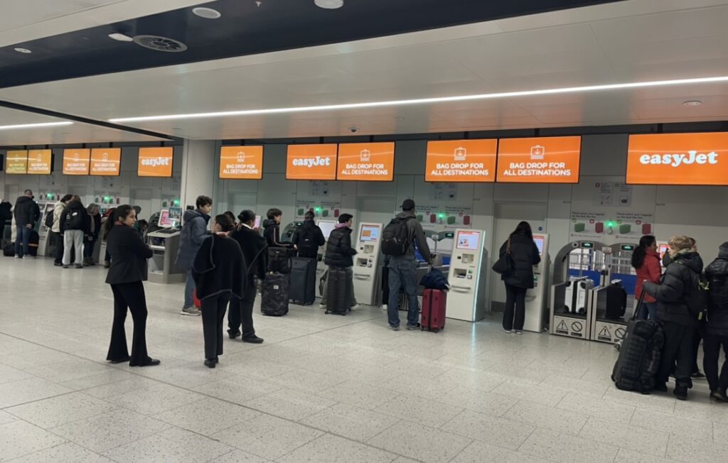 ガトウィック空港→セブンシスターズへ 日帰り旅行に最適- world jumper.com