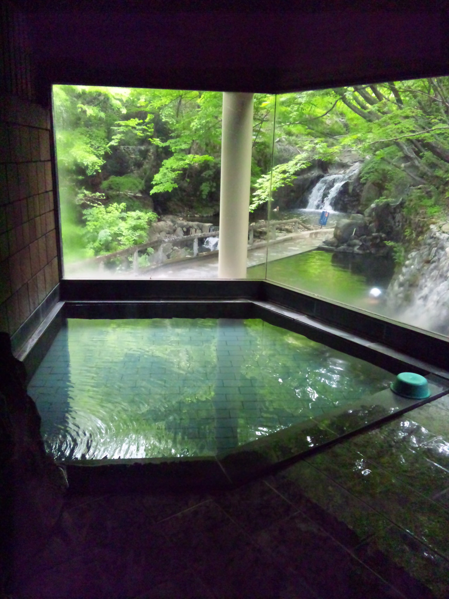 吹上温泉 峯雲閣 宮城県大崎市鳴子温泉鬼首吹上16
