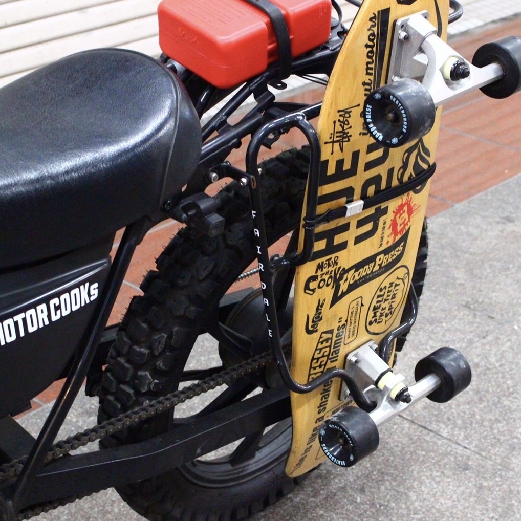 ホンダエイプ50 スクランブラーカスタム オフロード仕様ape50カフェレーサ