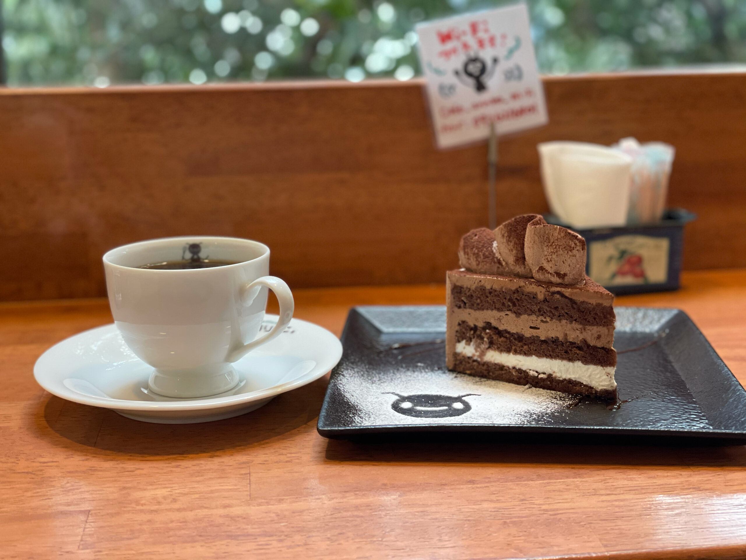 東区名島 川沿いに発見！こだわりのコーヒーが楽しめる隠れ家カフェリビングふくおか・北九州Web