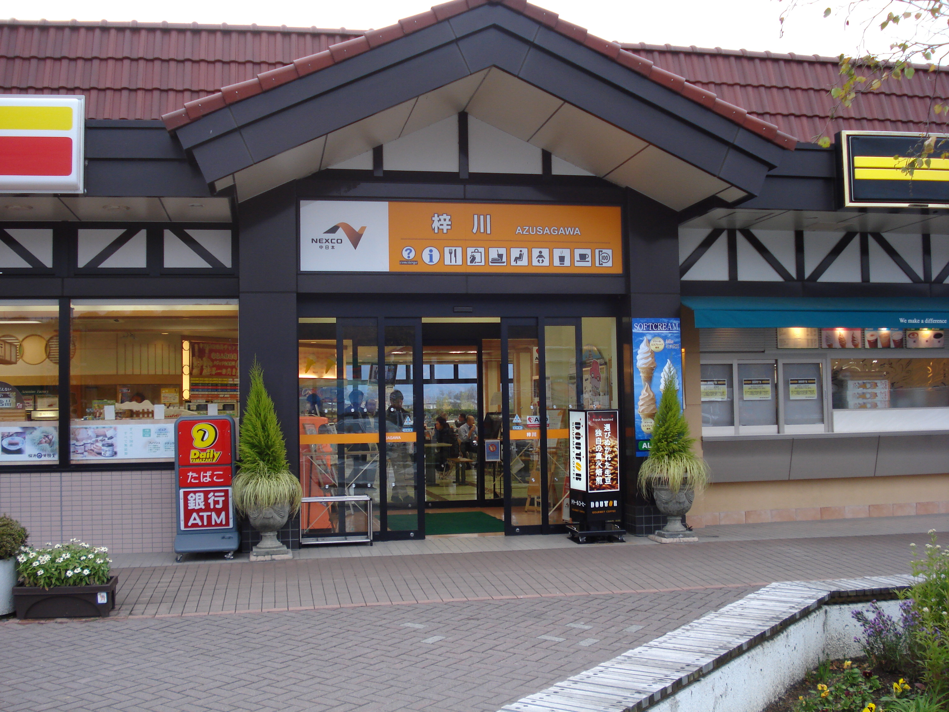 短いけど大事な路線！ 長野県を南から北へ結ぶ、県内観光に便利な「長野自動車道」の特徴と概要3 3車と旅のWEBメディア MobilityStoryモビスト