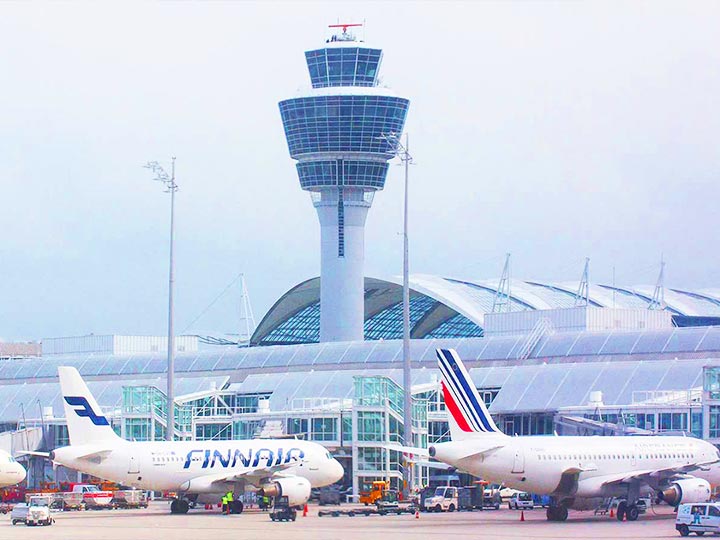 ミュンヘン空港 - Wikipedia