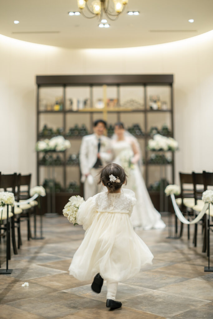 ここでしか撮れない♡ 大阪チャペルで残す最高にロマンティックな瞬間大阪の前撮り＆フォトウェディング 公式 WEDDING