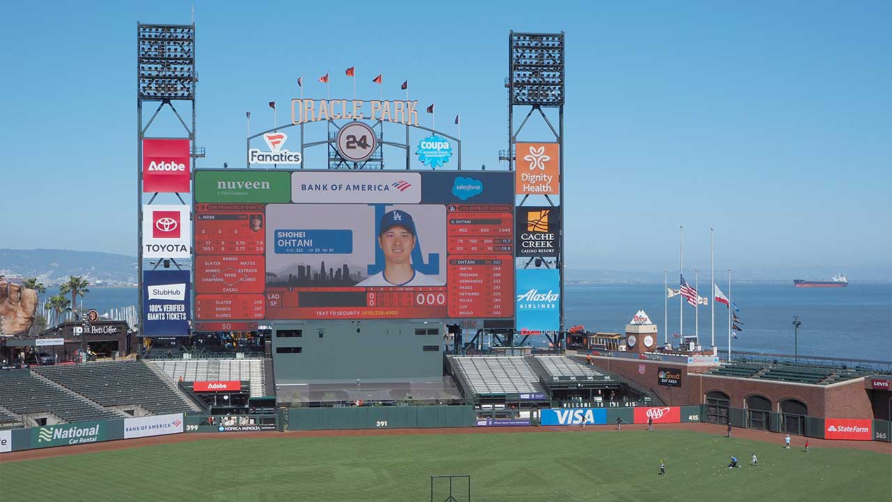 サンフランシスコ・ジャイアンツ 本拠地オラクルパークの様子、グルメ、アクセス方法をご紹介Ballpark Journey