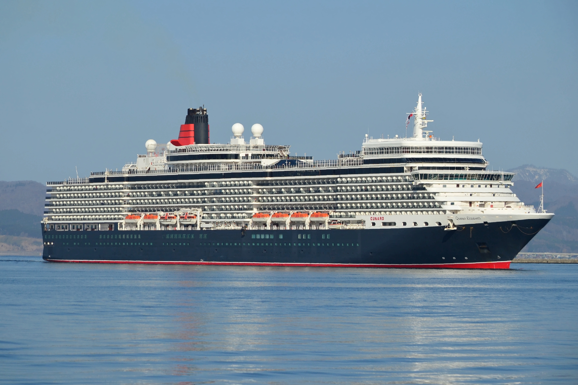 クイーン・エリザベス乗船記 美しき洋上の女王で日本をめぐる「colocal コロカル」ローカルを学ぶ・暮らす・旅する