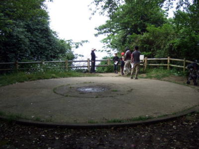 猿島 猿島公園の観光情報！要塞跡や砲台跡や展望台広場の見どころ