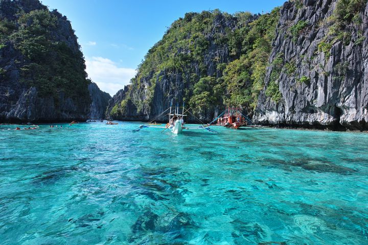 フィリピン の絶景スポット📍🇵🇭フィリピン留学生が留学中に訪れる絶景スポットを3つ紹介~! 今回はセブ島から行けるスポットを3つ厳選しています✨セブ島に訪れた際はぜひ行ってみてください〜 「フィリピンでここは行った方がいいよ！」があればコメントで