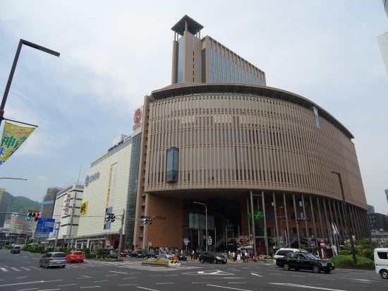 神戸市営地下鉄 三宮・花時計前駅120％満喫する国際会館の地下・超便利花時計はどこに