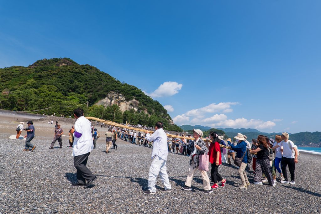 花の窟神社車椅子で行く神社仏閣・パワースポットの旅