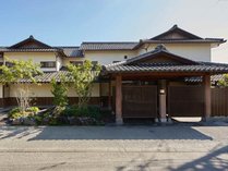 るうふ蔦之家 - 優雅に時が流れるクラシックな洋館山梨県一棟貸し古民家宿るうふ