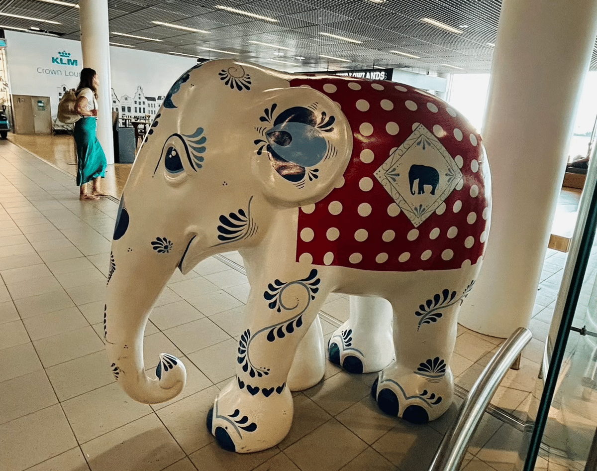 アムステルダム ・ スキポール空港のショップで磁気のお土産。の写真素材・画像素材