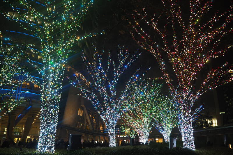 混雑知らず！六本木周辺のイルミネーションは並木沿いで決まり！東京都トラベルjp 旅行ガイド