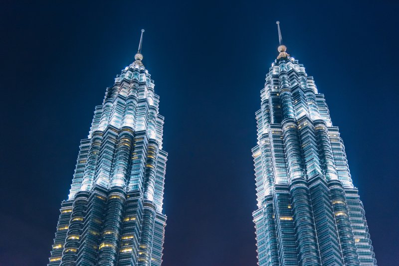 ペトロナスツインタワーへの入場 トランスファーありクアラルンプール Booking.com