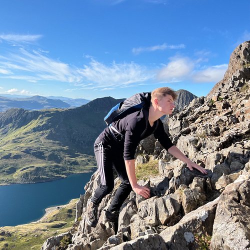 ２００３年３月 スノードン登山鉄道で登った山からの大パノラマと、ふもとのカラフルな町スランべリス』スノードニア国立公園周辺 イギリス の旅行記・ブログby こあひるさん