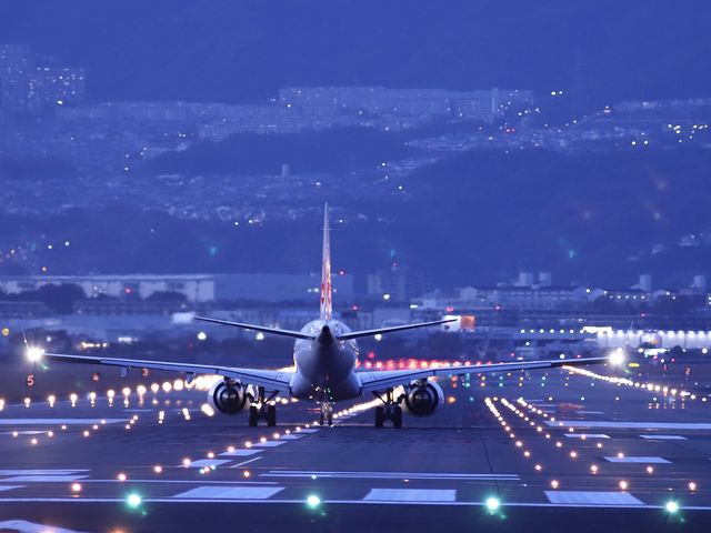 千里川土手で夜景・飛行機撮影。装備や機材は何が必要？ANA.sui.JAL.an