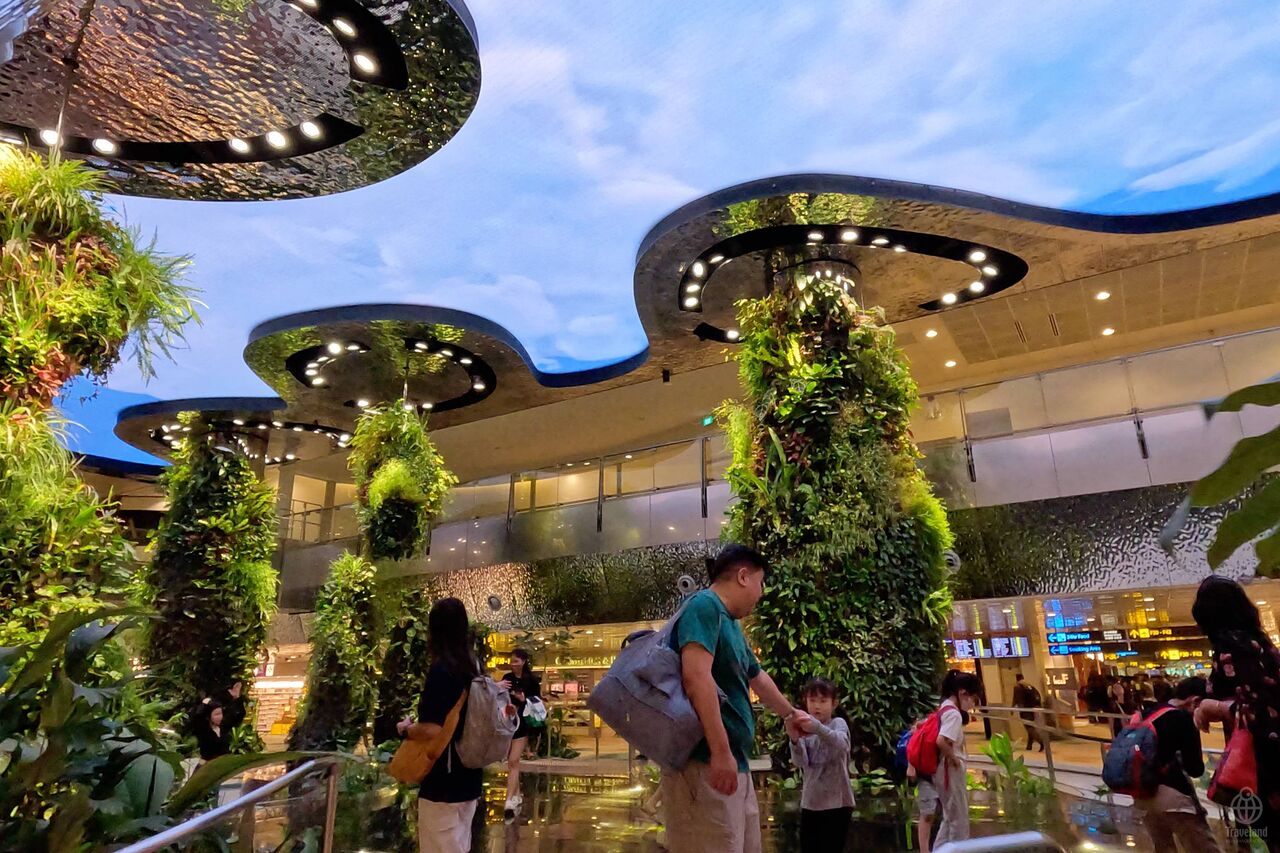 シンガポールチャンギ国際空港 乗り換えTikTok