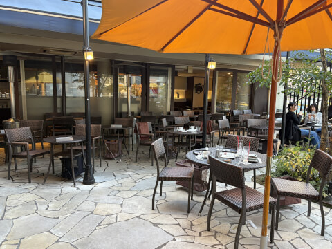 裏渋谷のオアシスカフェ「Cafe Bohemia」が3月11日 土