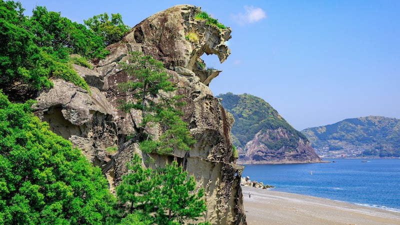 世界遺産 獅子岩、鬼ケ城と無料駐車場 ～熊野市 三重県カントリーハウスうぐい