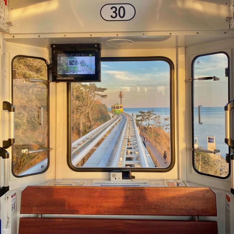 釜山ひとり旅⑥海雲台ブルーラインパークへ 海岸列車と海東龍宮寺naho☆部落格