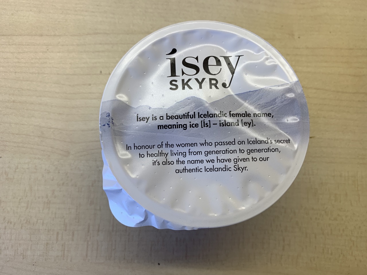 濃厚クリーミー食感、脂肪0 ゼロ の高たんぱくヨーグルト「Ísey SKYR」が 12月18日