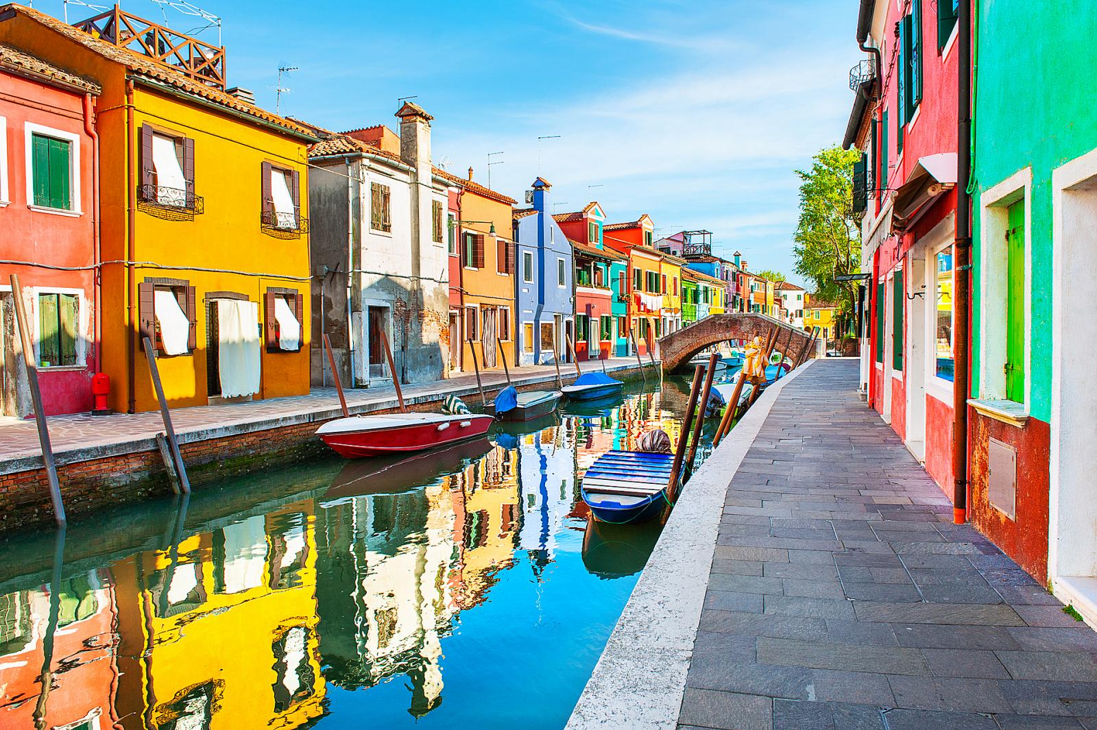 イタリアの世界遺産、アマルフィ海岸 ポジターノ 写真素材1257783- フォトライブラリ