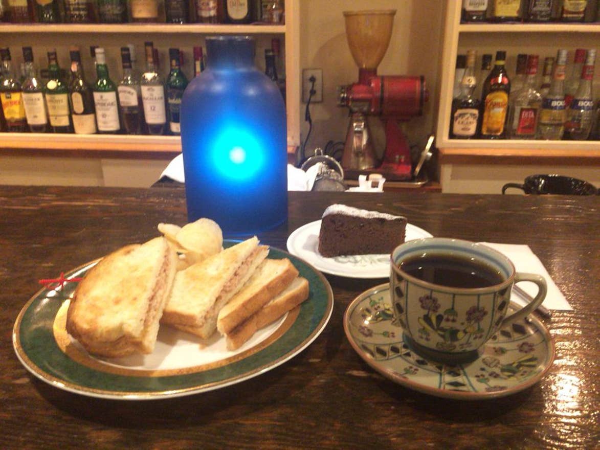 神保町の老舗喫茶店巡り！レトロな空間で歴史と味を堪能できるお店21選食べログまとめ