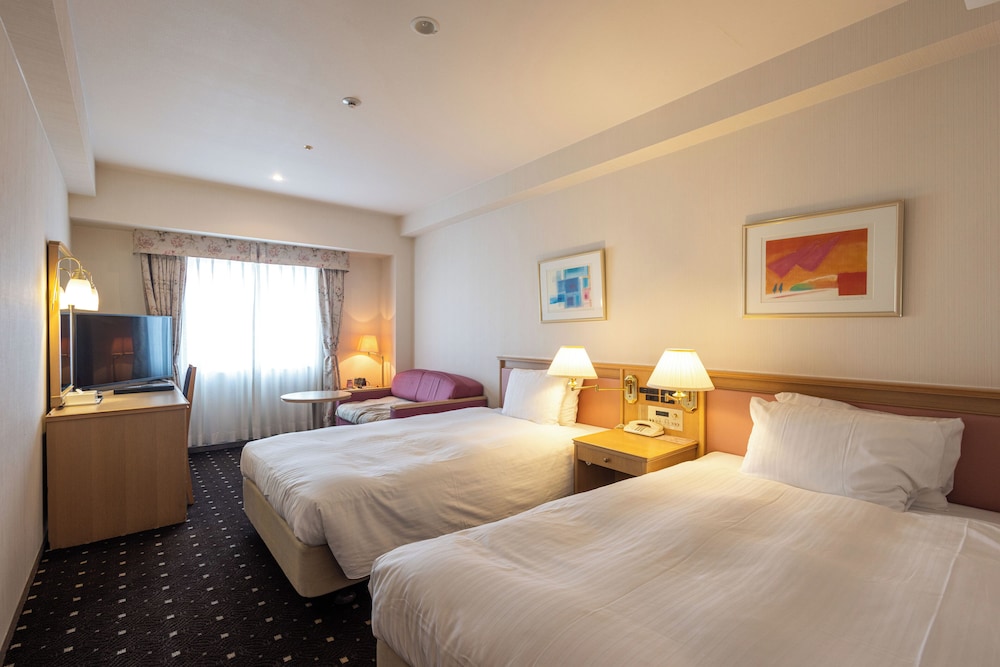 日本、大阪市の泉大津チャペルスイート大人専用 、2025年の価格、ラブホテルの予約