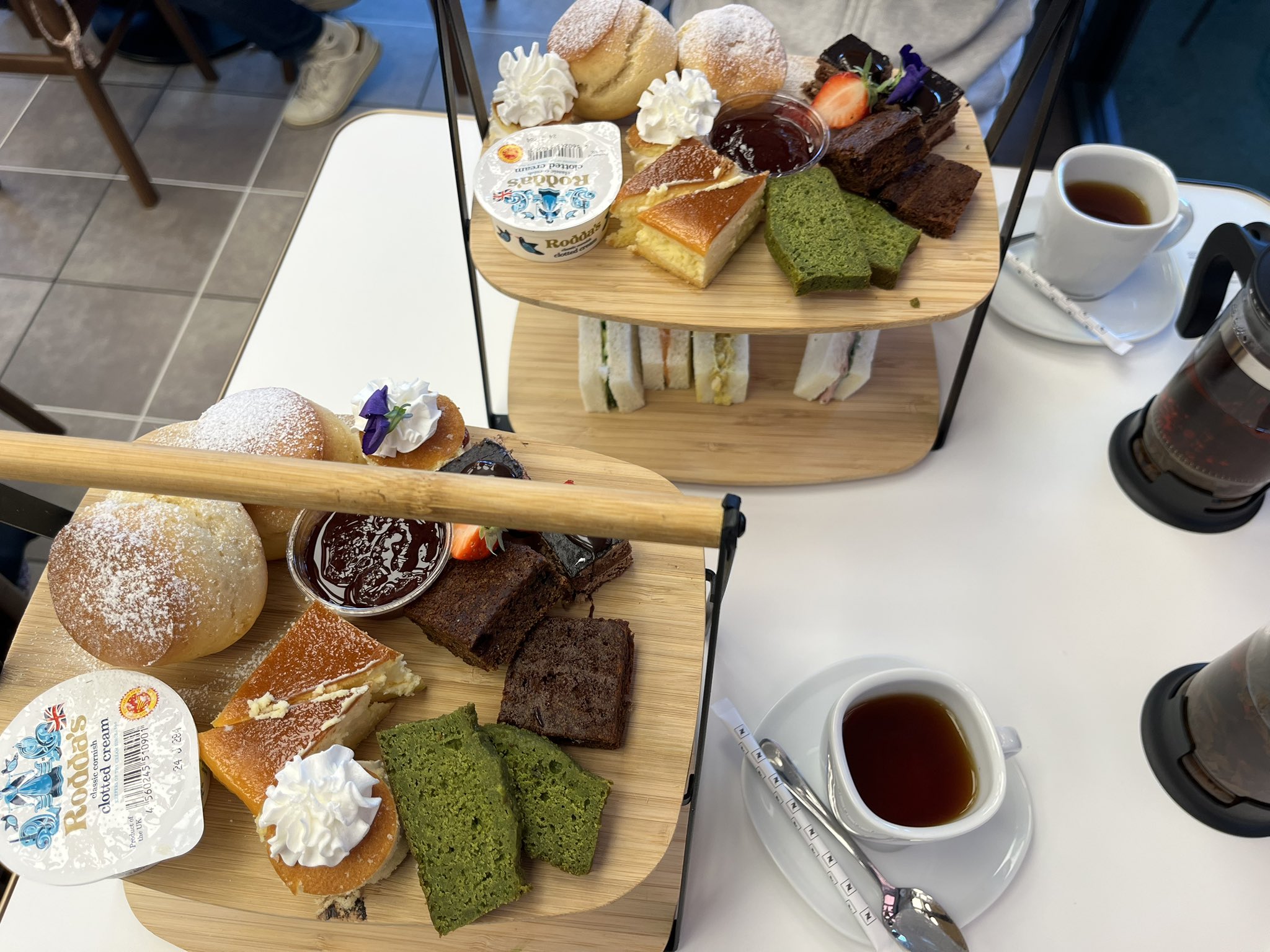 イギリス パビリオン アフタヌーンティーTikTok