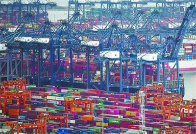 米国米国における国際コンテナ物流の混雑・混乱について ～ロサンゼルス港、ロングビ