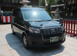 Uber、子どもがタクシーを配車できる「Uber Teens」日本導入 ギャル曽根さん「親の送迎の負担を減らしてくれる心強いサービス」 - CarWatch