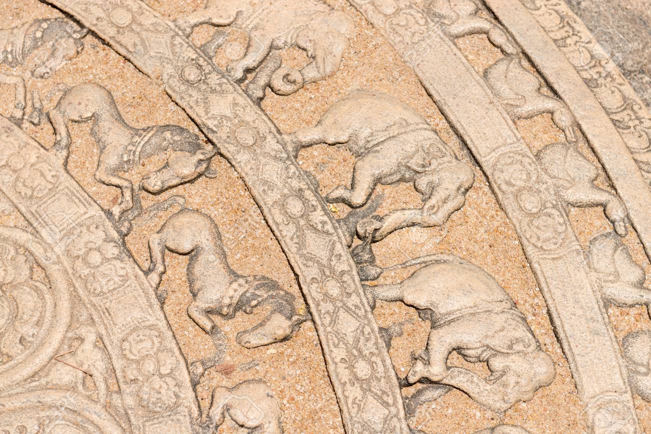 スリランカのブルームーンストーンHouseki Dealer