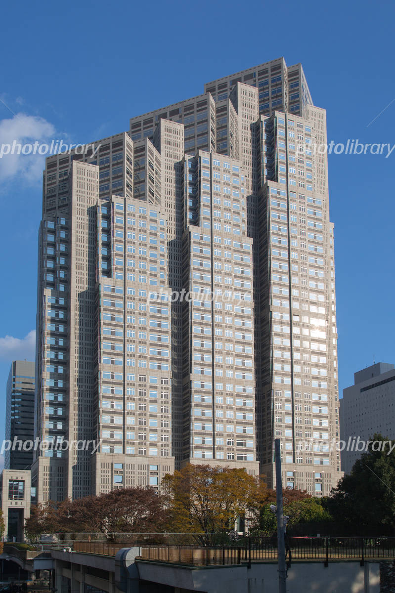 東京都庁舎株式会社ウェーブ