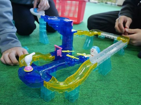 外国人の子供へのプレゼント貰って嬉しい人気キッズギフトのおすすめランキングキテミヨ-kitemiyo