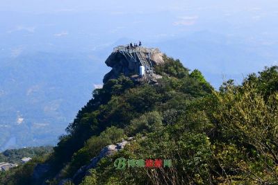 中國 惠州雙月灣爆紅度假地2日1夜行程推薦：礁石酒吧、一滴水圖書館、海龜灣