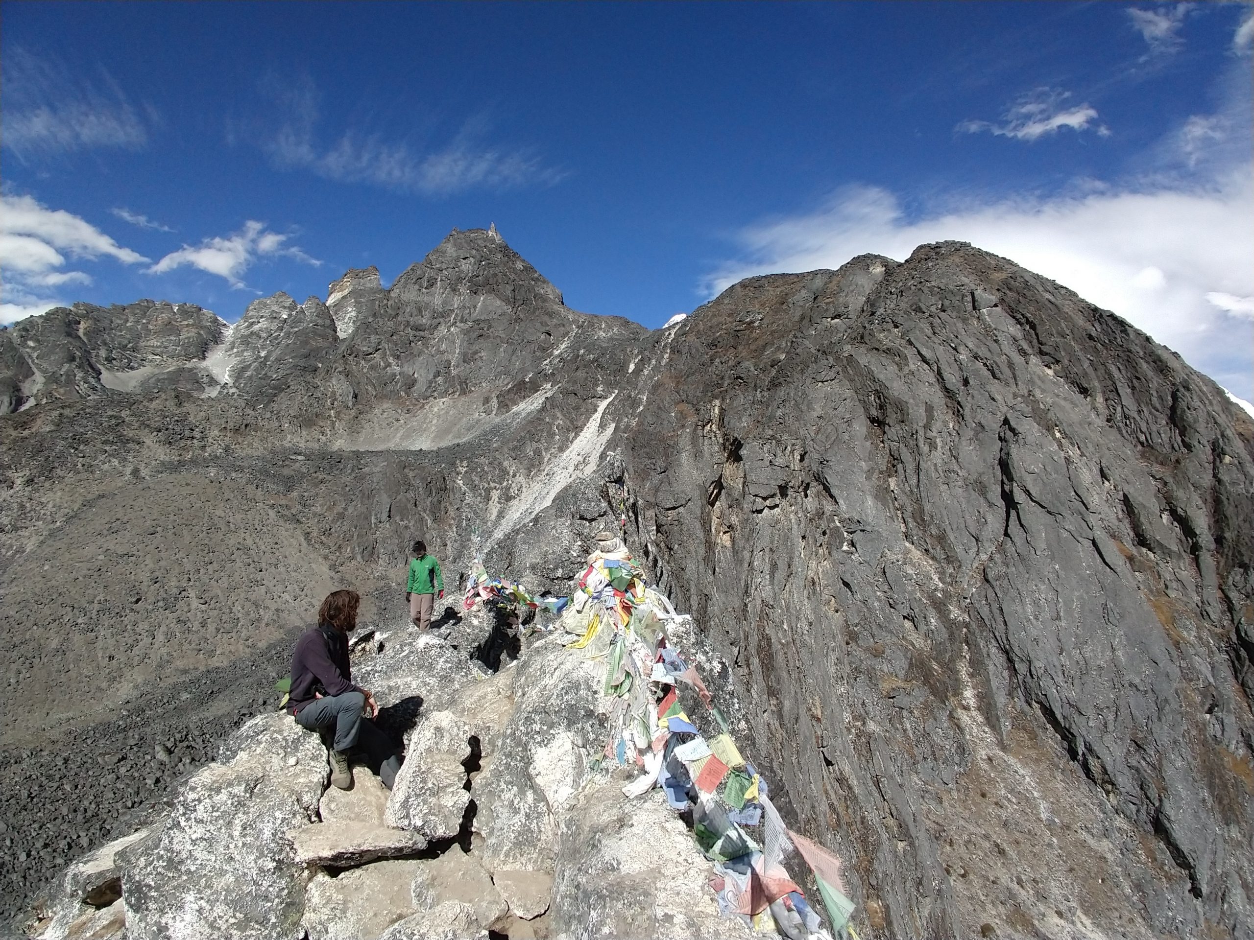 未踏の絶壁の向こう側INTERVIEWFaust A.G