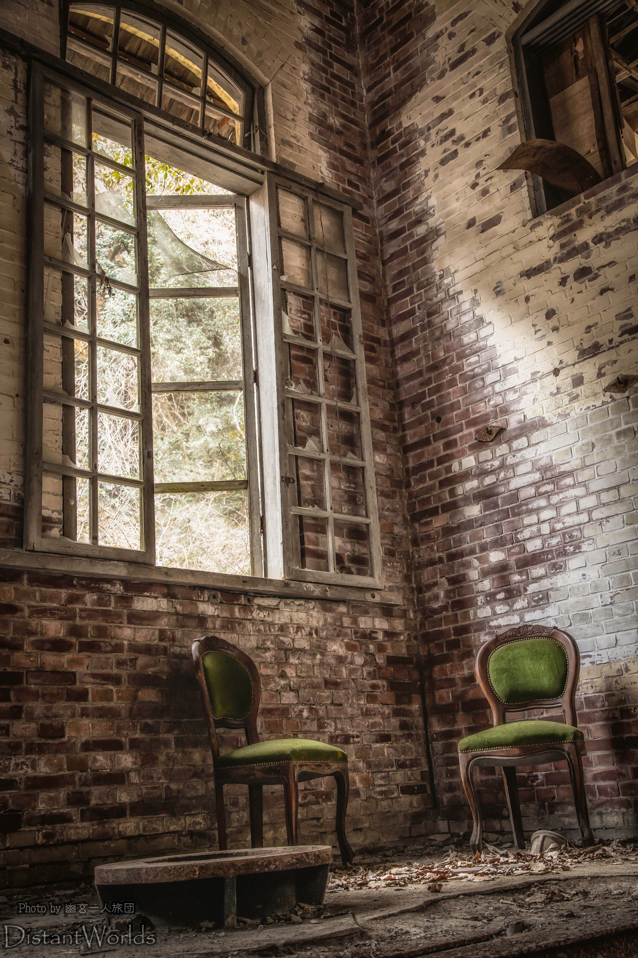 有名な円形校舎廃墟探訪：心霊スポットの実態