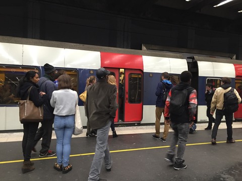 複雑なパリ地下鉄、観光で重視すべき3路線は「B」「C」「1」旅の書置き