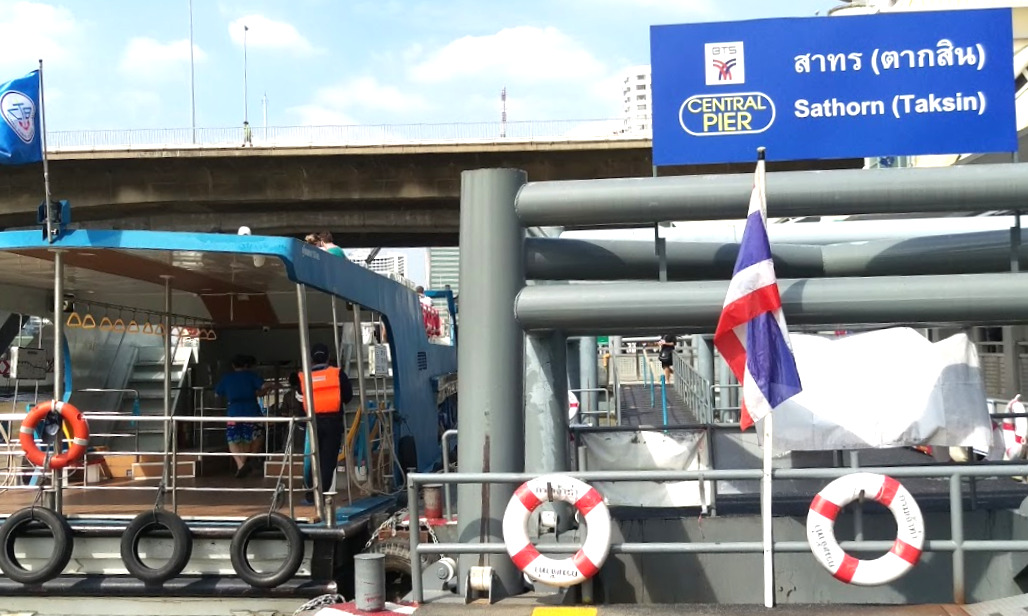 ワットアルンの行き方と見どころ！渡し船のアクセス方法 街画コム