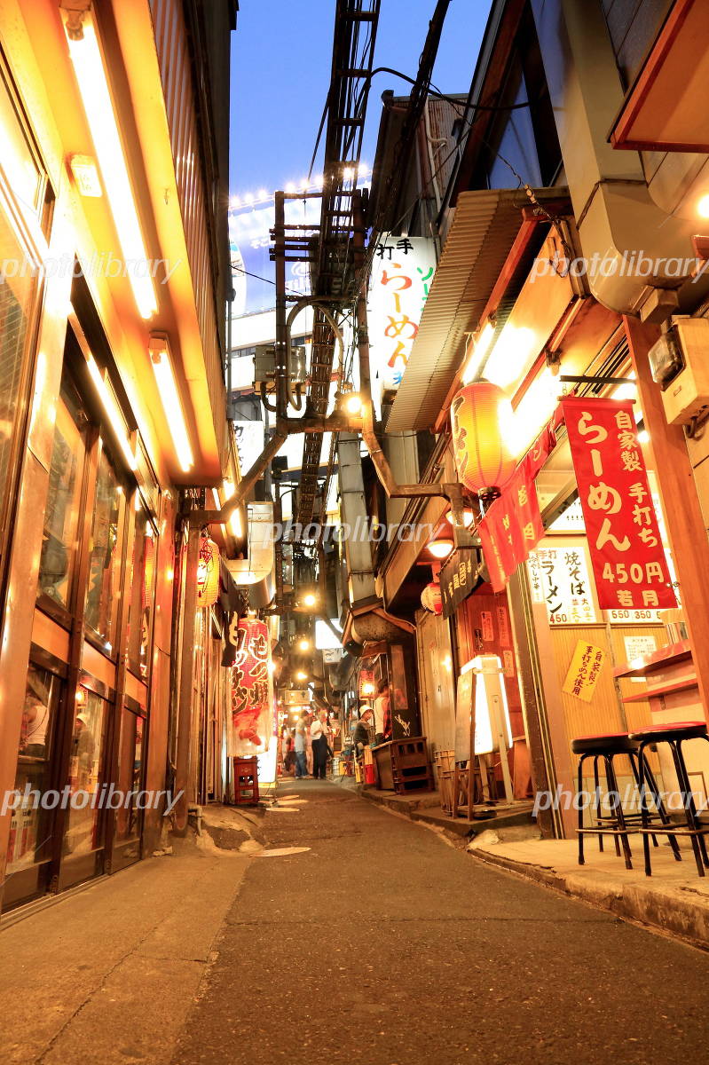 はしご酒の聖地！「思い出横丁」ｖｓ「ハモニカ横丁」人気店７選RETRIP リトリップ