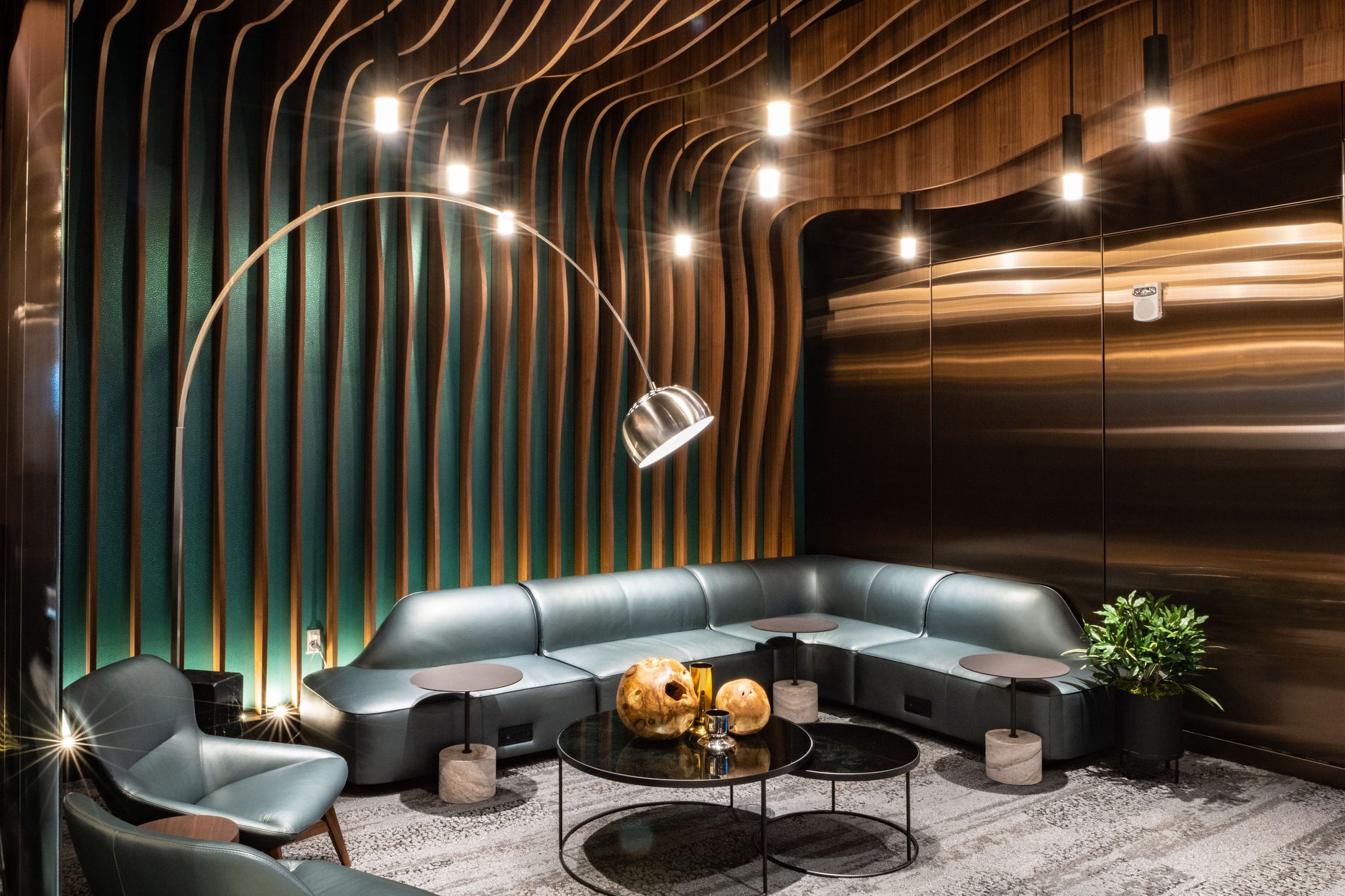 ②シアトル・タコマ空港 デルタ・スカイクラブ 食事。2024年3月利用ラスベガス ロサンゼルスの旅 -