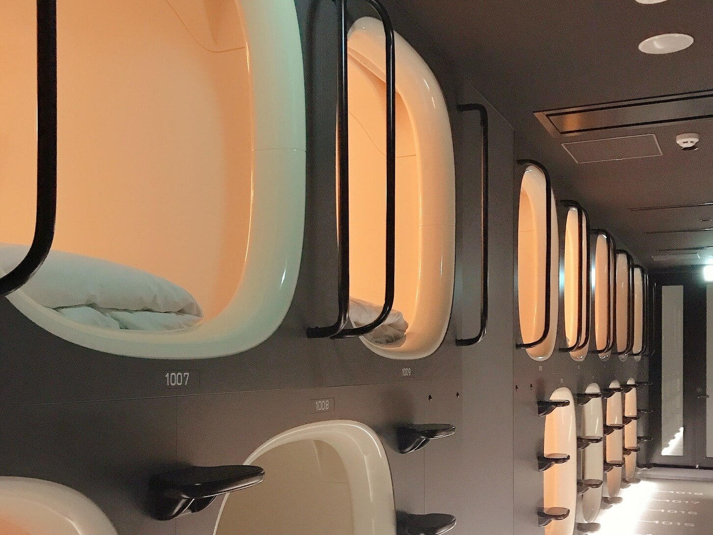 カプセルホテルの概念が覆るオシャレな施設ナインアワーズ名古屋駅 の宿泊記・体験談 - HafH