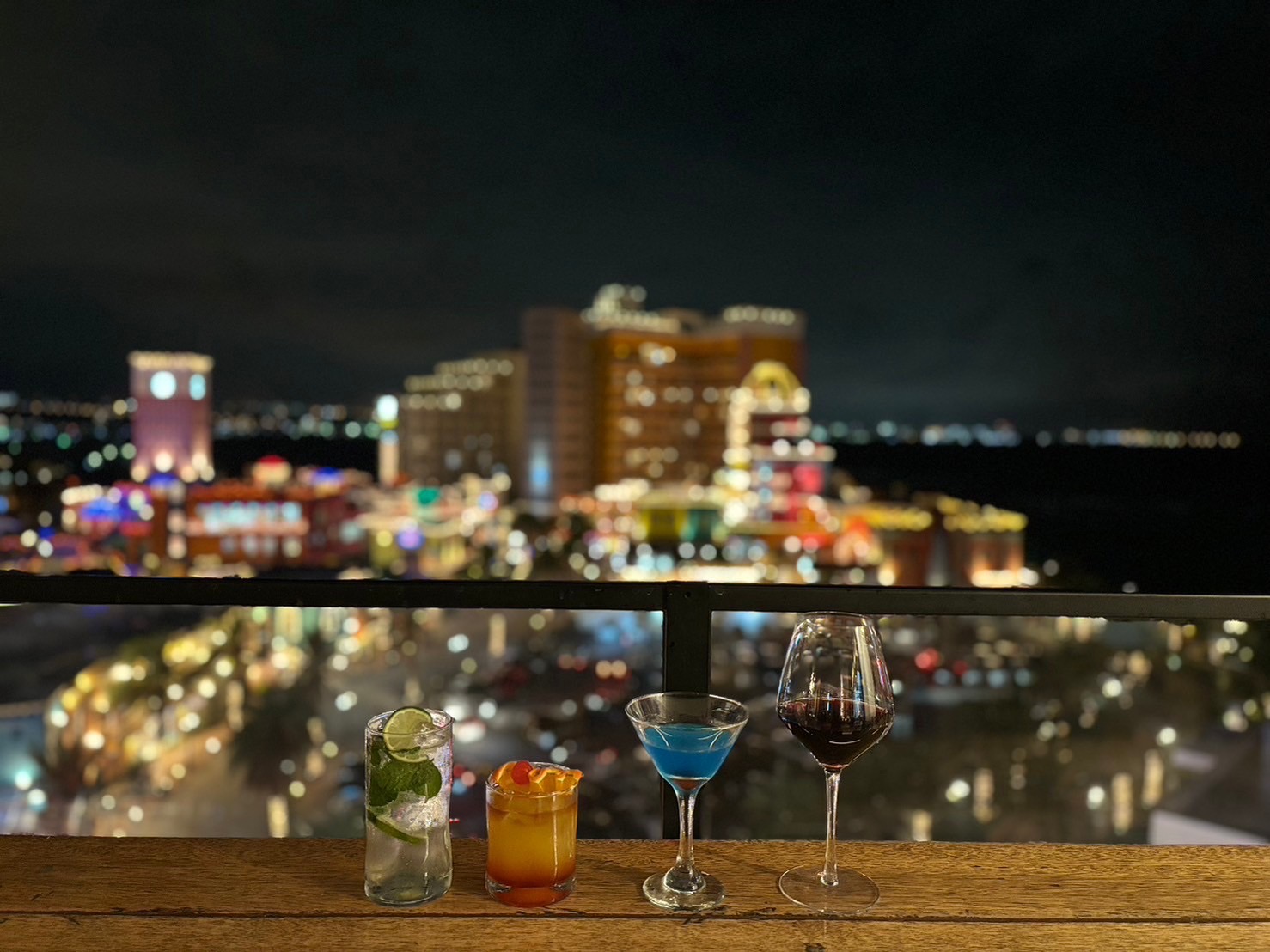 サンフランシスコ観光協会 サンフランシスコ国際空港 ミシュランガイド カリフォルニア