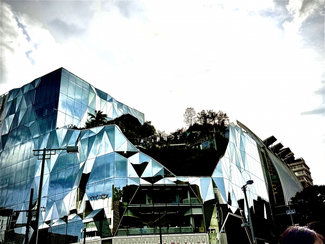 明治神宮前駅 明治通り方面改札からのルート: ｍＡＲｉａｇｅ