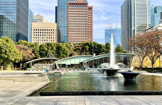 スターバックスコーヒー 皇居外苑 和田倉噴水公園店 東京都千代田区 CARBON
