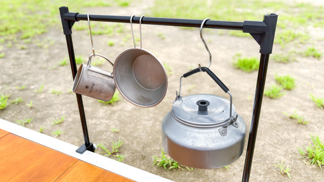 ダイソーテーブル用ハンガーラックキャンプハンギングラック